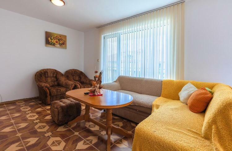 Duplex Apartments Sveti Vlas Bagian luar foto