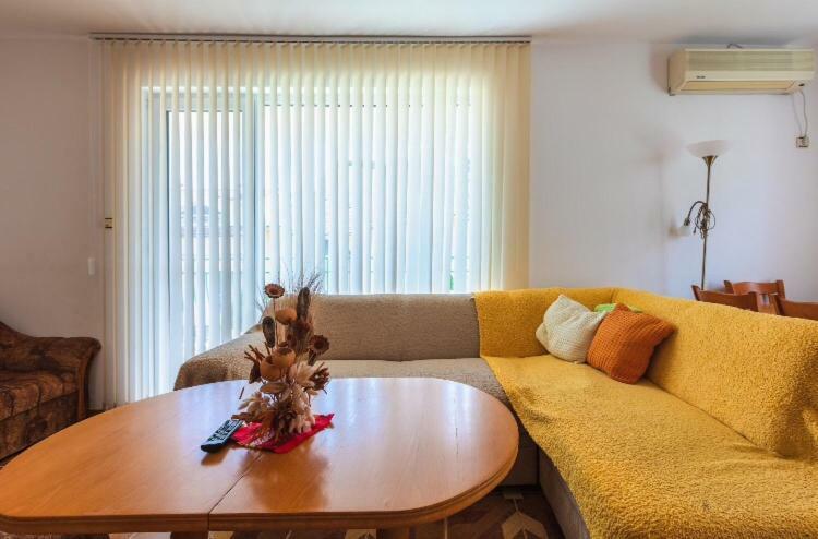 Duplex Apartments Sveti Vlas Bagian luar foto