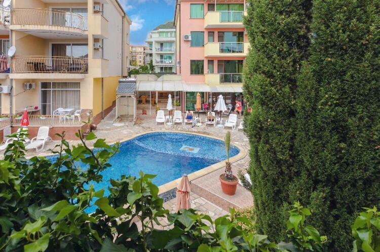 Duplex Apartments Sveti Vlas Bagian luar foto